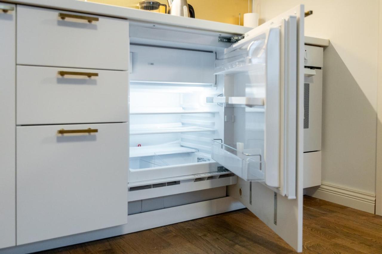 Ferienwohnung Charming 1Br In Superb Location, Free Parking & Wi-Fi Reval Exterior foto